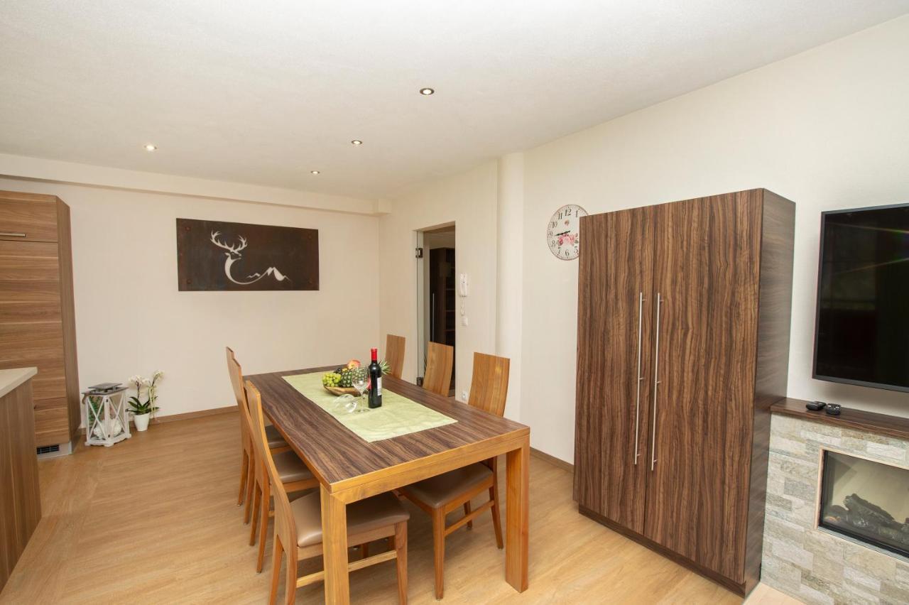 Ferienwohnung "Mein Alpenjuwel" Filzmoos Exterior foto