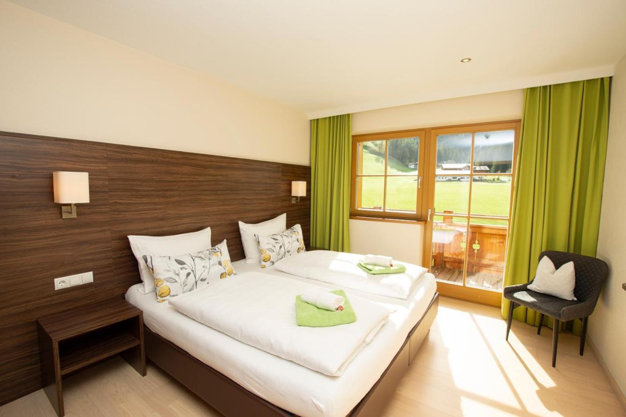 Ferienwohnung "Mein Alpenjuwel" Filzmoos Exterior foto
